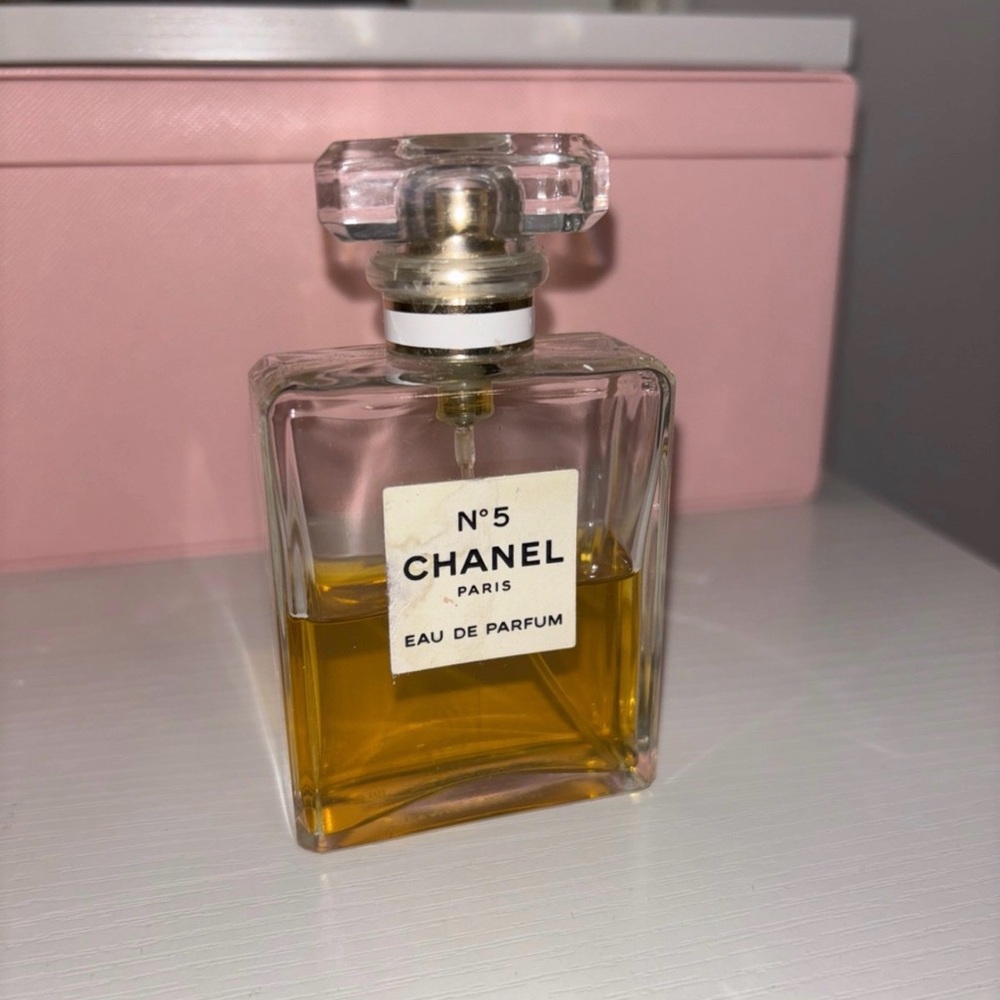 CHANEL No.5 Eau de Parfum